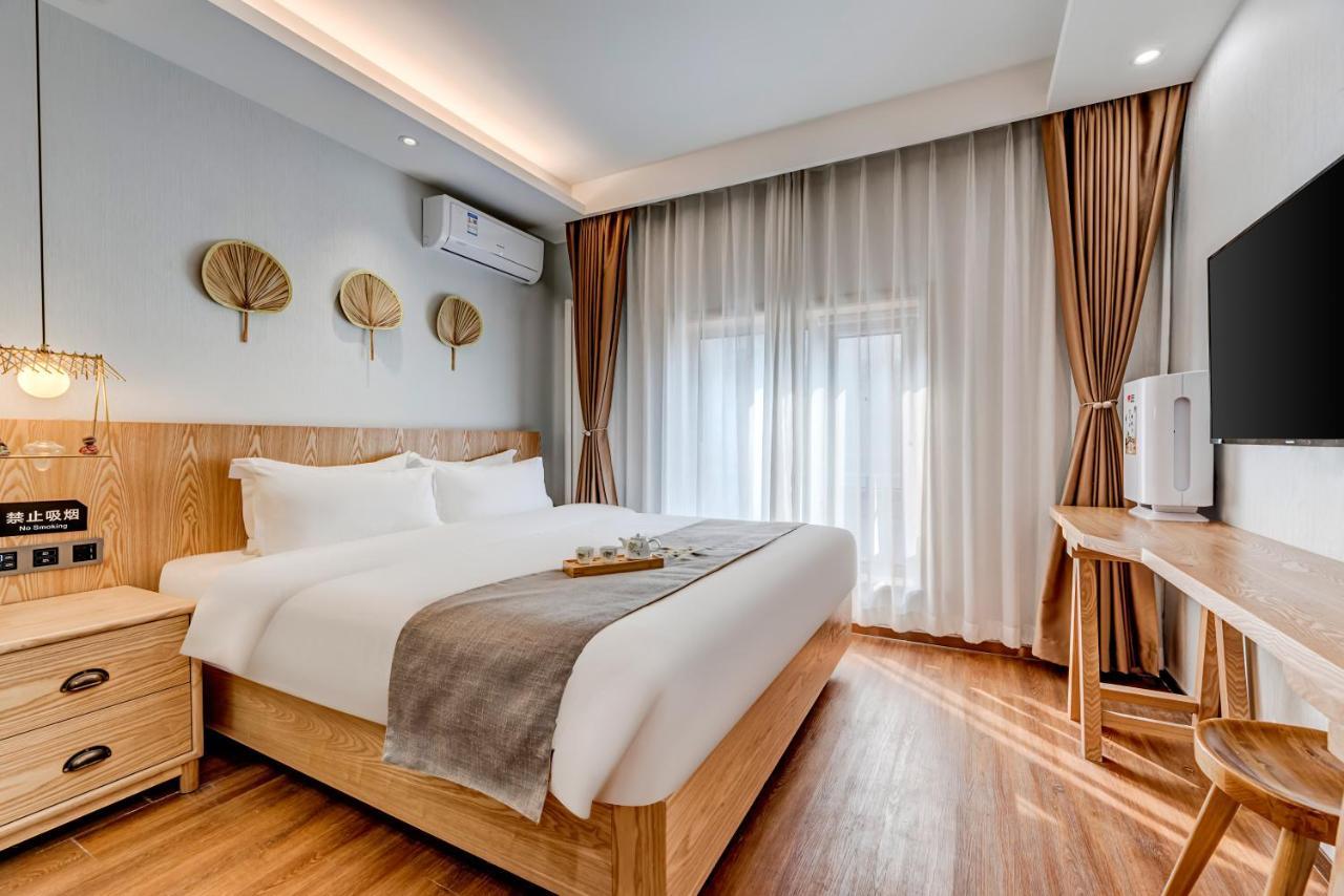Standard Double Room,1089250261:JPEG
