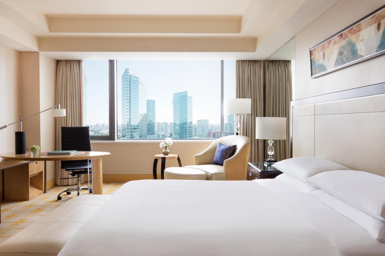 Deluxe Room Guest room 1 King